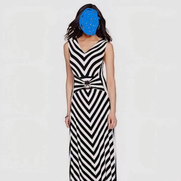 SUPER Flattering, maxi, summer dress - Picture 2 of 7